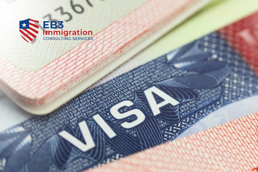 3 Cách Kiểm Tra Tình Trạng Visa Mỹ Online Nhanh Và Chính Xác 8 Người xin visa Mỹ có thể gọi điện thoại để kiểm tra tình trạng hồ sơ và hỏi trực tiếp