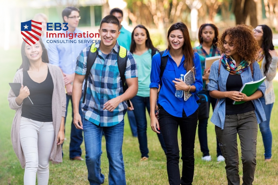 Giáo dục Mỹ linh hoạt với nhiều môn tự chọn, giúp học sinh khám phá sở thích và định hướng nghề nghiệp sớm