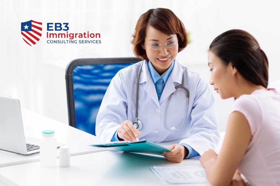 Ứng viên khám sức khỏe EB3 cần chuẩn bị thư mời NVC, DS-260, hộ chiếu, ảnh, hồ sơ y tế và phí