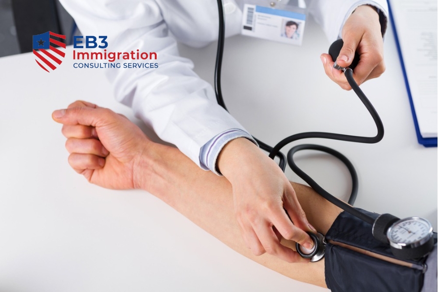 Quy trình khám sức khỏe định cư Mỹ gồm khám tổng quát và tiêm chủng bắt buộc