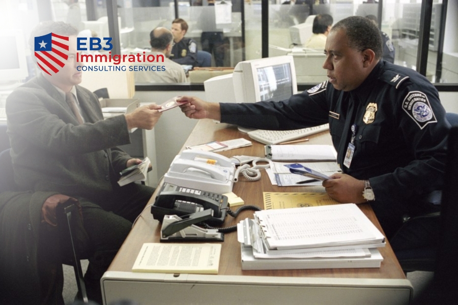 Khi bị từ chối nhập cảnh, điều quan trọng là giữ bình tĩnh và CBP phải giải thích lý do theo quy định pháp luật